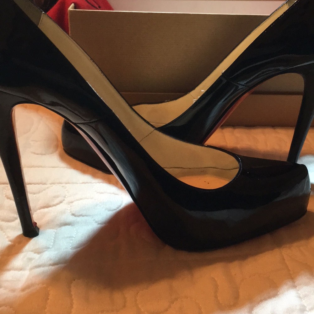 CHRISTIAN LOUBOUTIN black heels